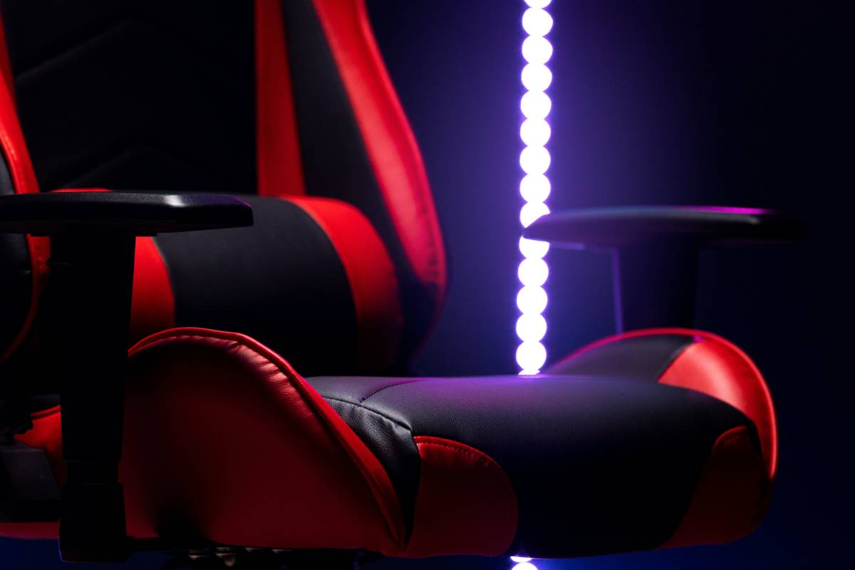 Gaming Recliner with Monitor Mount: 7 Proven Reasons This Setup Stops Back Pain (and Saves Your Setup)